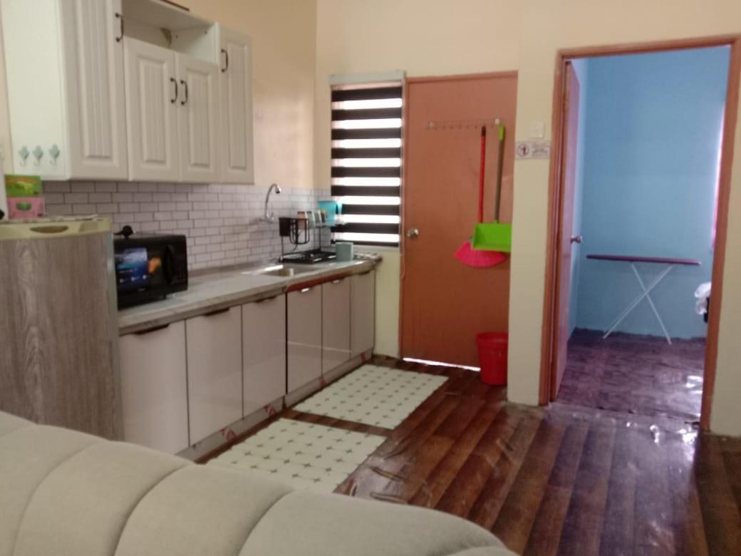 Homestay Tok Abah Seri Iskandar Exterior foto