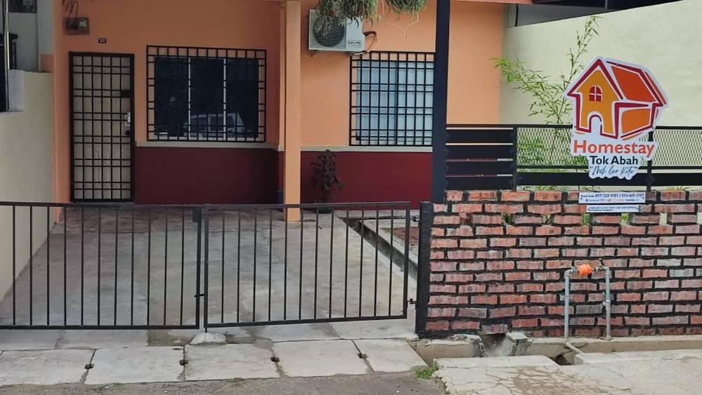Homestay Tok Abah Seri Iskandar Exterior foto