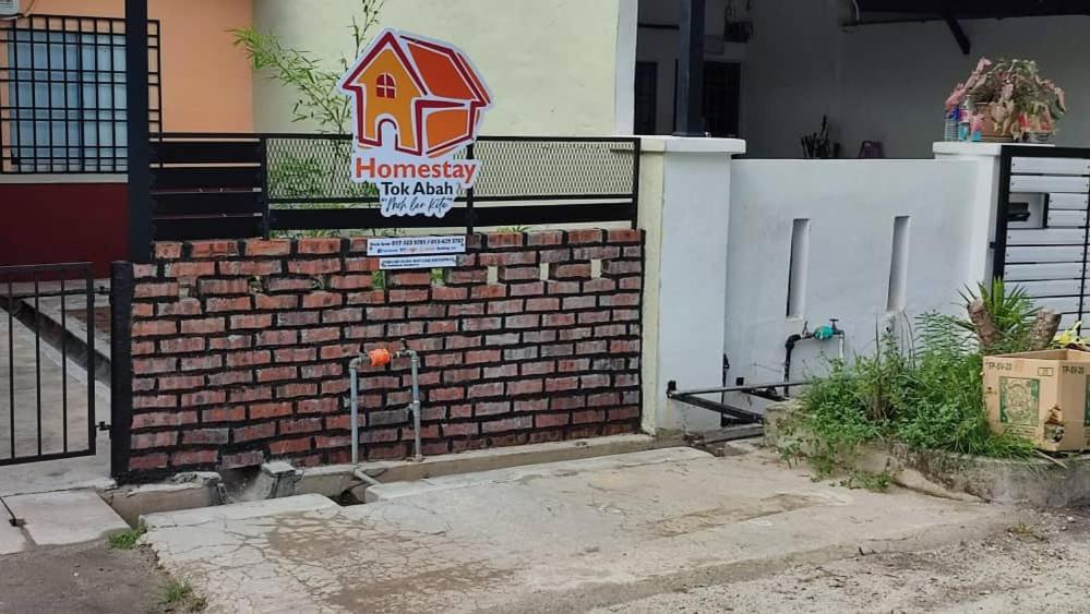 Homestay Tok Abah Seri Iskandar Exterior foto
